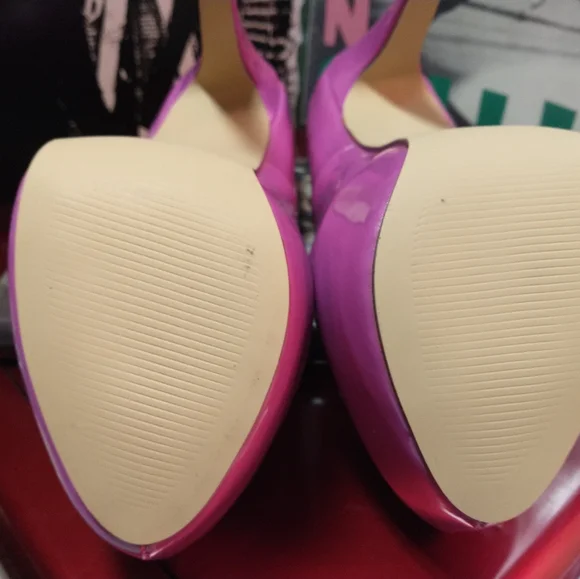 Purple platform Mary Jane heels - Picture 5 of 5